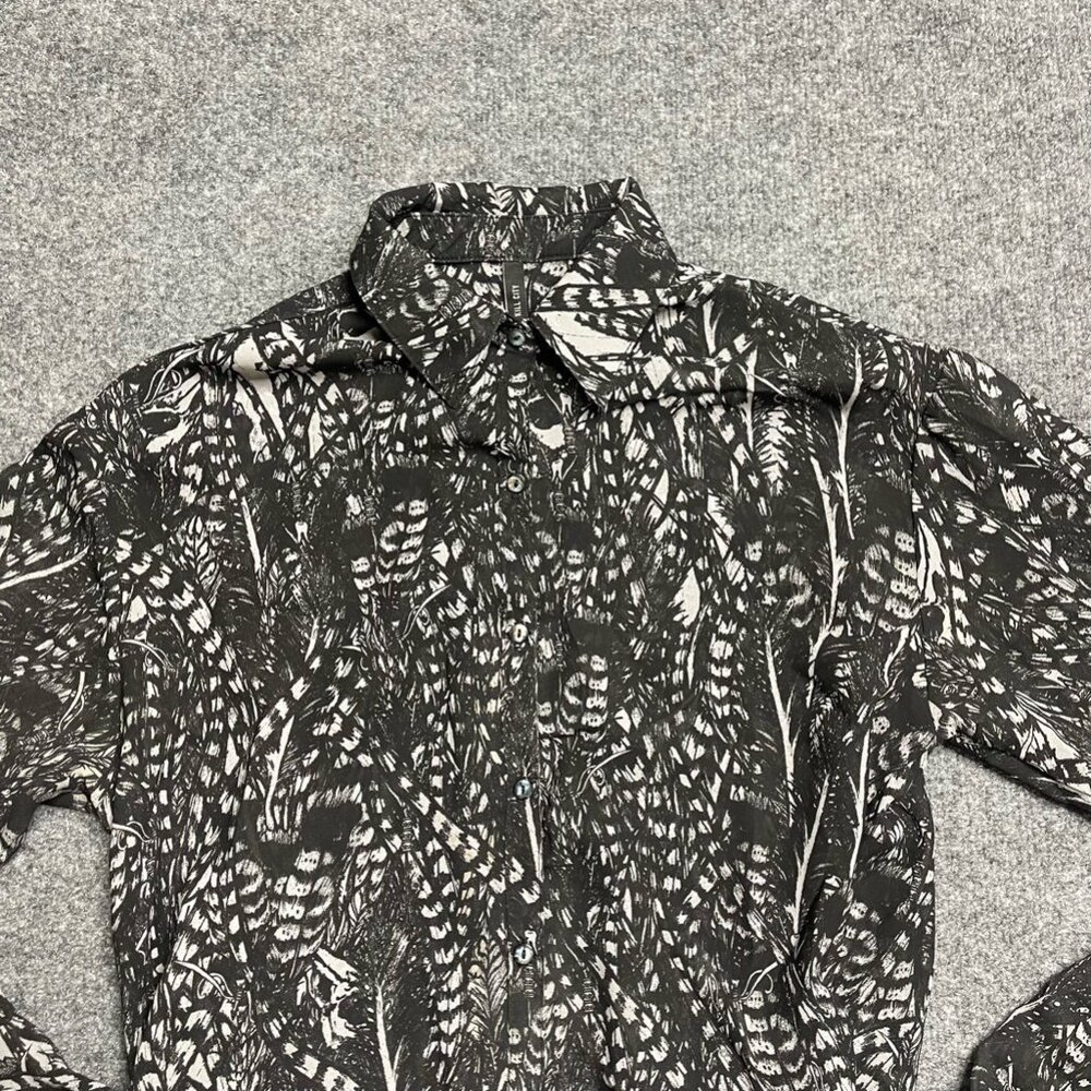 Kill City Womens Button Up Shirt Black White Abstract Long Sleeve Cuff Collar XS - Picture 4 of 10